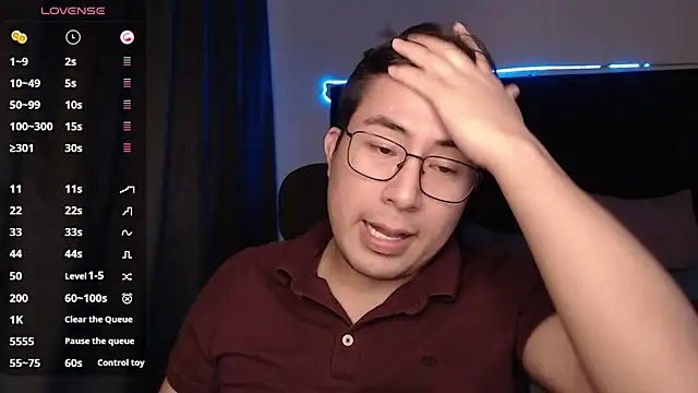 andrewmhilton  online show from November 25, 6:26 am