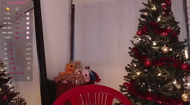 Snapshot of andrewmhilton_ chatting on December 5, 9:50 pm andrewmhilton online show from December 5, 9:50 pm