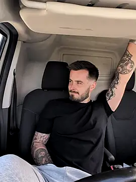 Brightspark22 online show from April 4, 9:50 am