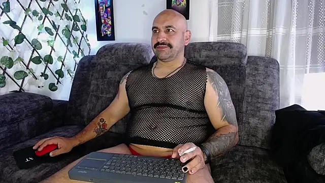 Snapshot of JD-69 chatting on January 25, 4:57 pm JD-69 online show from January 25, 4:57 pm