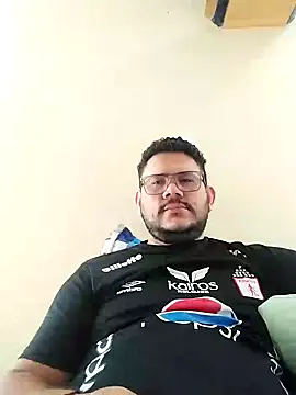 Snapshot of Phillipsglass chatting on March 6, 4:38 pm Phillipsglass online show from March 6, 4:38 pm
