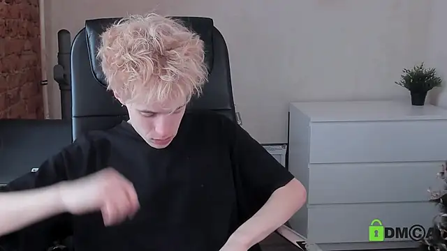  tokyo ghoul online show from April 24, 10:28 am