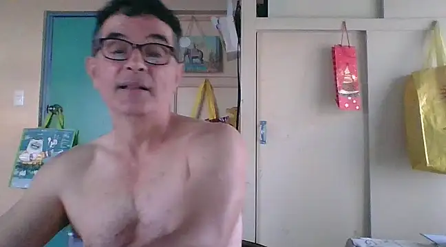 Snapshot of kavir-sebastien chatting on March 18, 2:06 pm kavir-sebastien online show from March 18, 2:06 pm