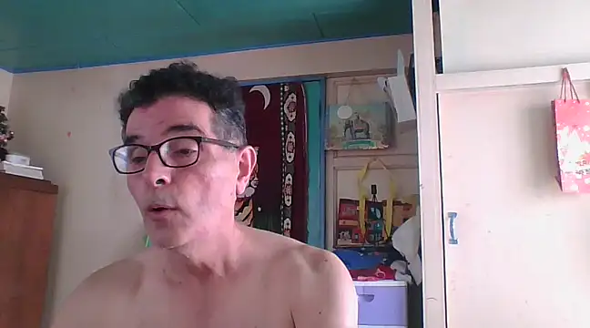 Snapshot of kavir-sebastien chatting on February 11, 8:20 pm kavir-sebastien online show from February 11, 8:20 pm