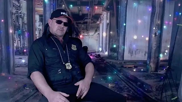 ManlyPrisonGuy online show from November 25, 1:35 pm