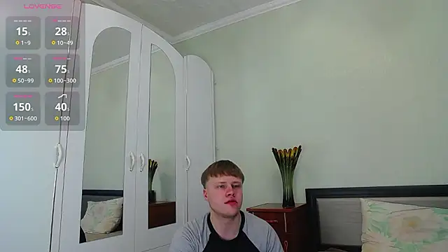 Zoro1999 online show from February 25, 10:49 am