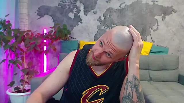 VikingChrisss online show from July 13, 11:56 am