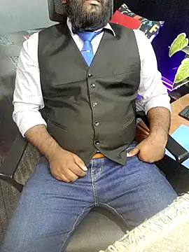 Rayansmith  online show from November 4, 11:28 pm