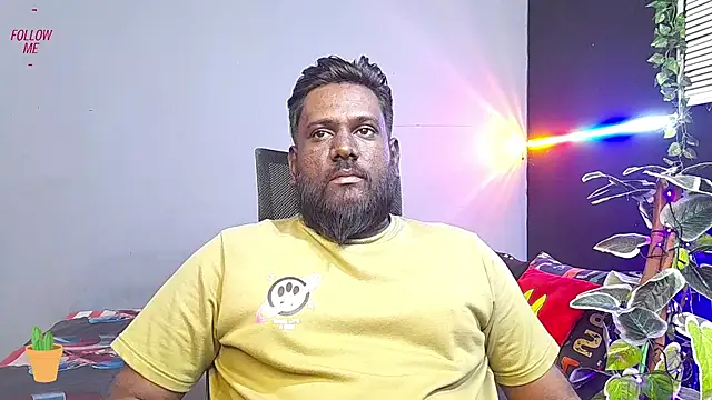 Rayansmith  online show from January 7, 1:32 am