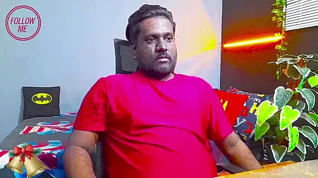 Rayansmith  online show from December 29, 7:43 pm