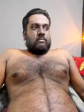 Rayansmith  online show from February 24, 10:15 am