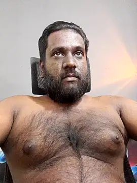 Rayansmith  online show from March 8, 5:25 am