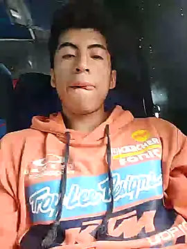 Alexander9827 online show from December 5, 8:02 pm